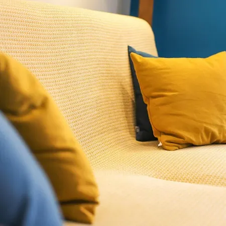 Apartament A L'aventure ! Joli T2 Avec Balcon Centre Annecy